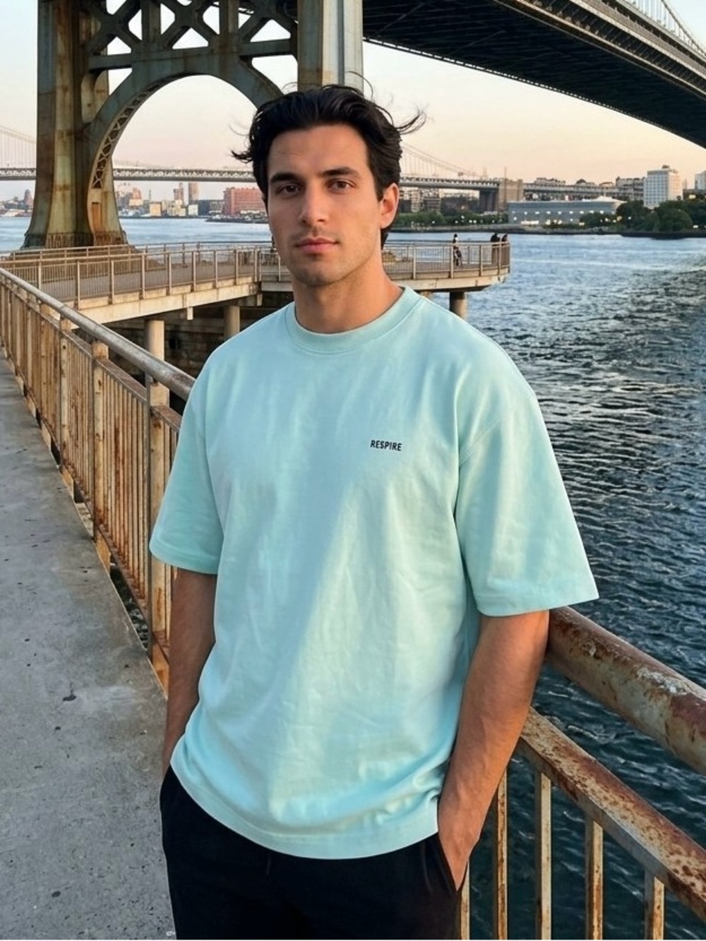 NWT RESPIRE Men's Oversized T-Shirt Aqua Blue Streetwear Medium